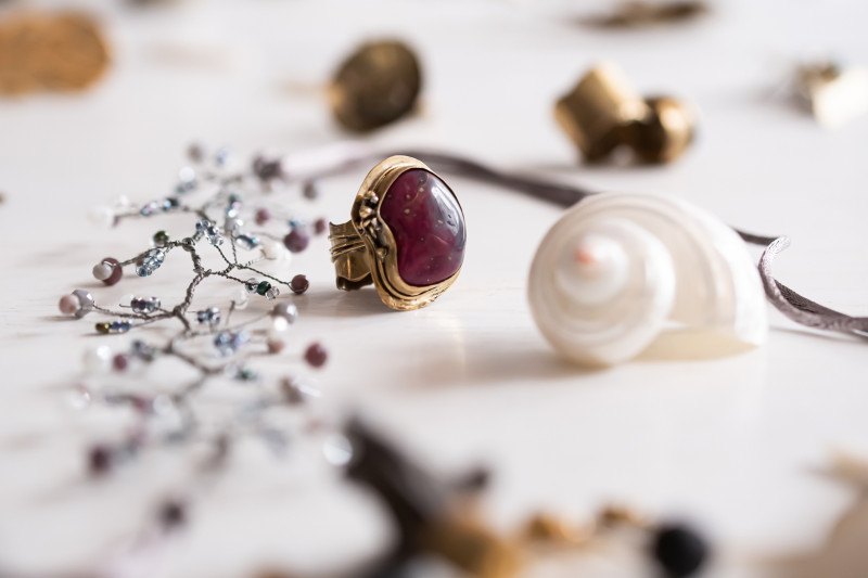 Intense Pink Agate Ring