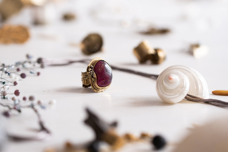 Intense Pink Agate Ring