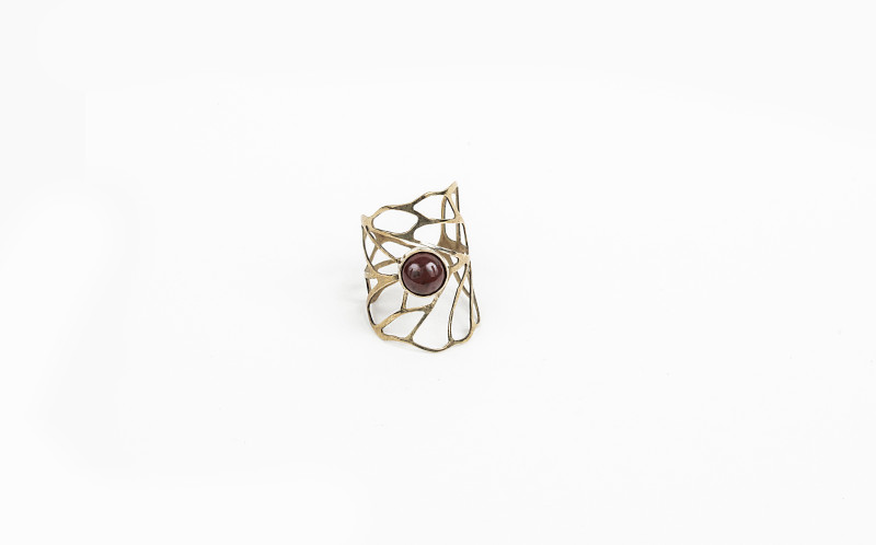 Leaf Ring With Agate Setting