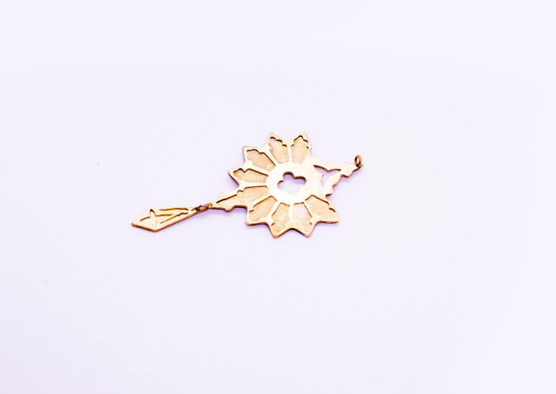 Rose Net Pendant