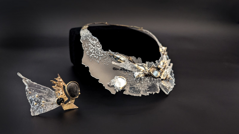 Geneses Brooch