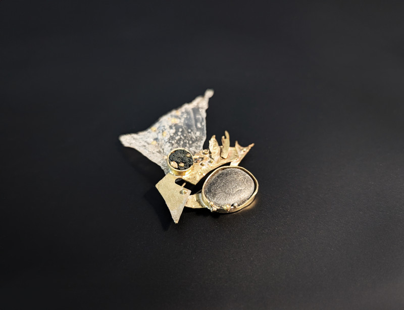 Geneses Brooch