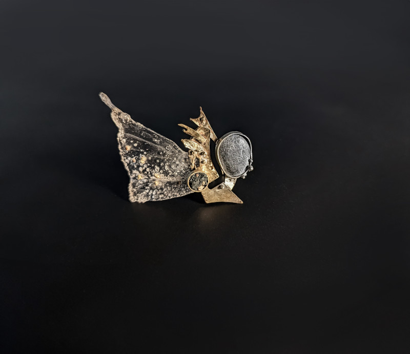 Geneses Brooch